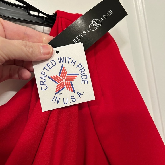 BETSY & ADAM Drape Back Red Dress BNWT Size 4 - Picture 6 of 7
